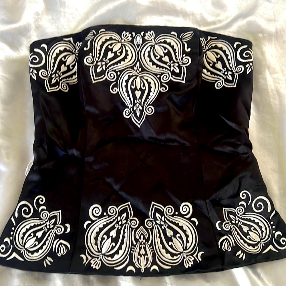 White House black market corset size 0